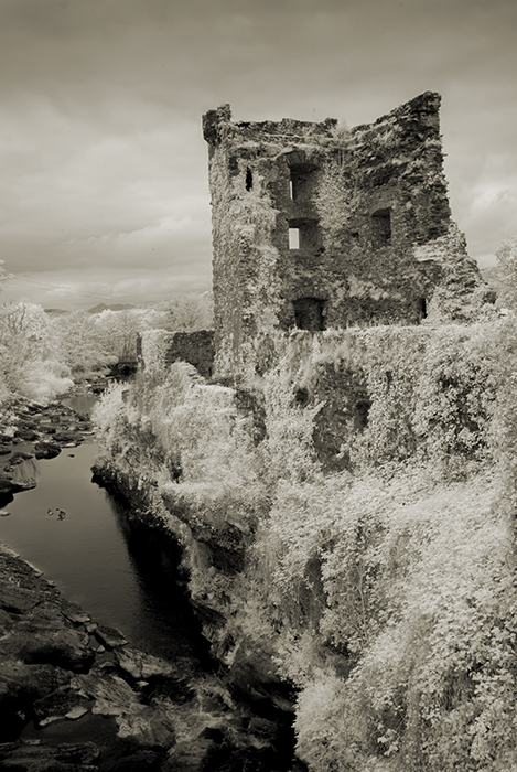 Carrickanass Castle photograph black and white